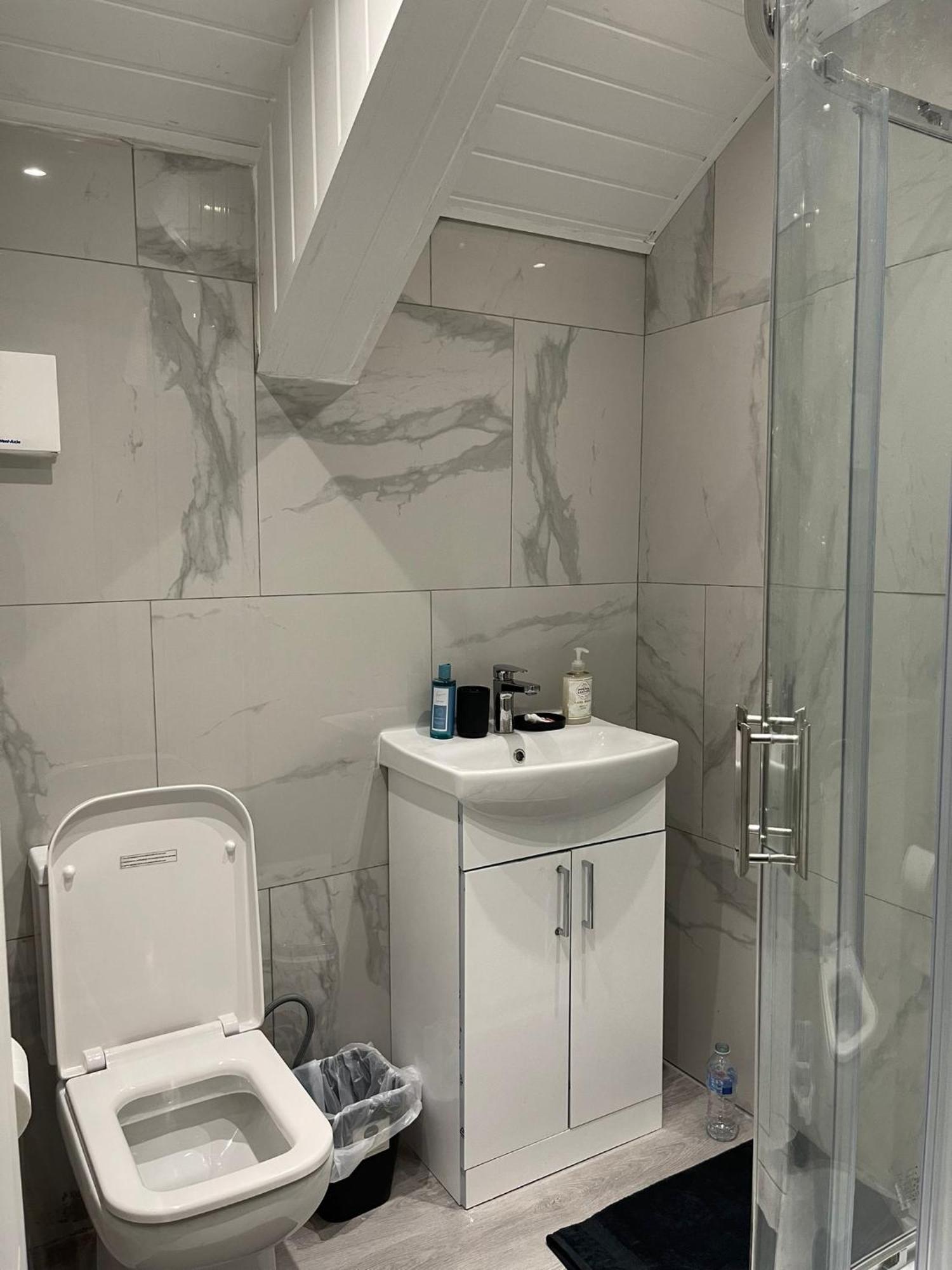 Holyheadinn Ngoại thất bức ảnh
