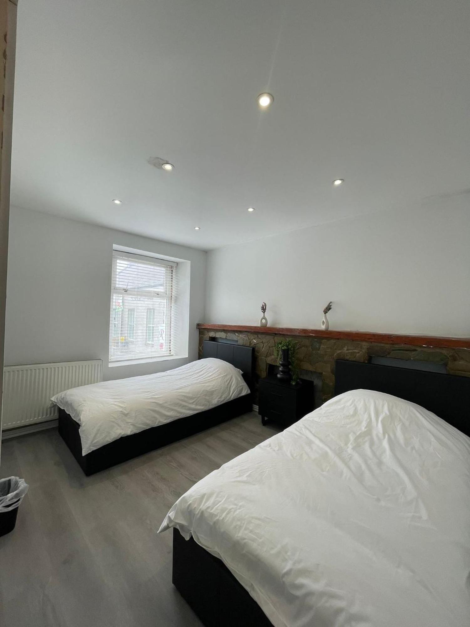 Holyheadinn Ngoại thất bức ảnh